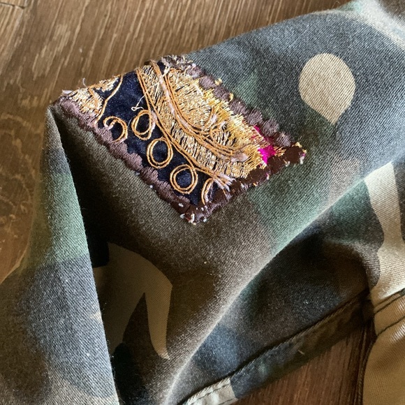 Beautiful Stories Women’s Jacket Size Small embellished - Picture 5 of 6